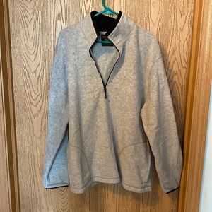 Old Navy NWOT fleece pullover. XL
